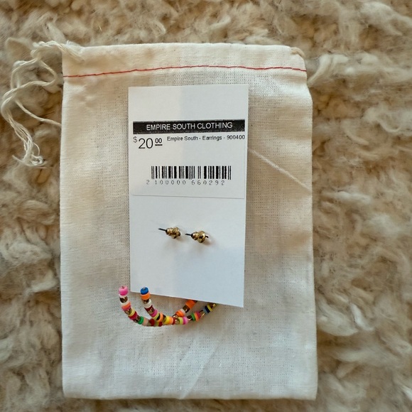 NWT colorful hoop earrings - Picture 3 of 4
